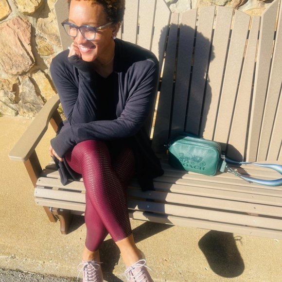 Spanx Booty Boost Active 7/8 Leggings, Metallic Mist - Picture 4 of 6